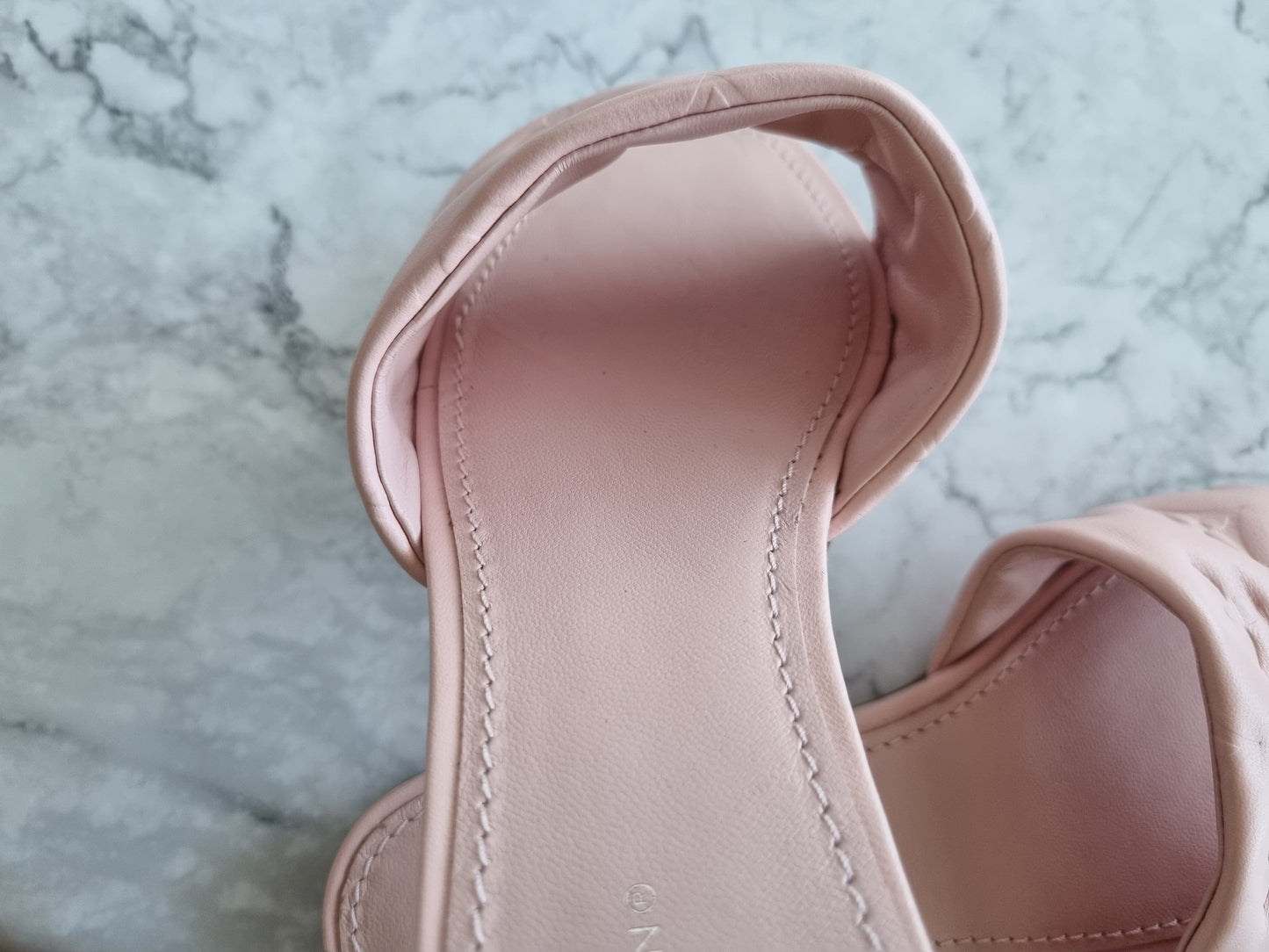 Louis Vuitton Revival Pantolette Rosa - Größe 38