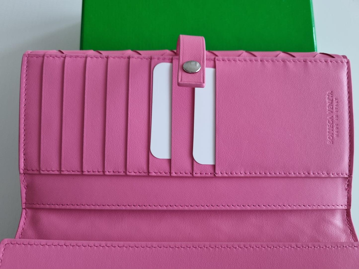 Bottega Veneta lange Geldbörse/Portemonnaie - Intrecciato - Pink