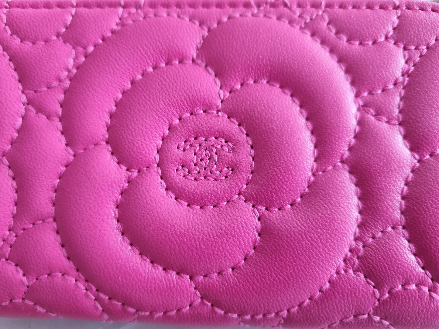 Chanel Schlüsseletui Camellia - Fuchsia/Pink