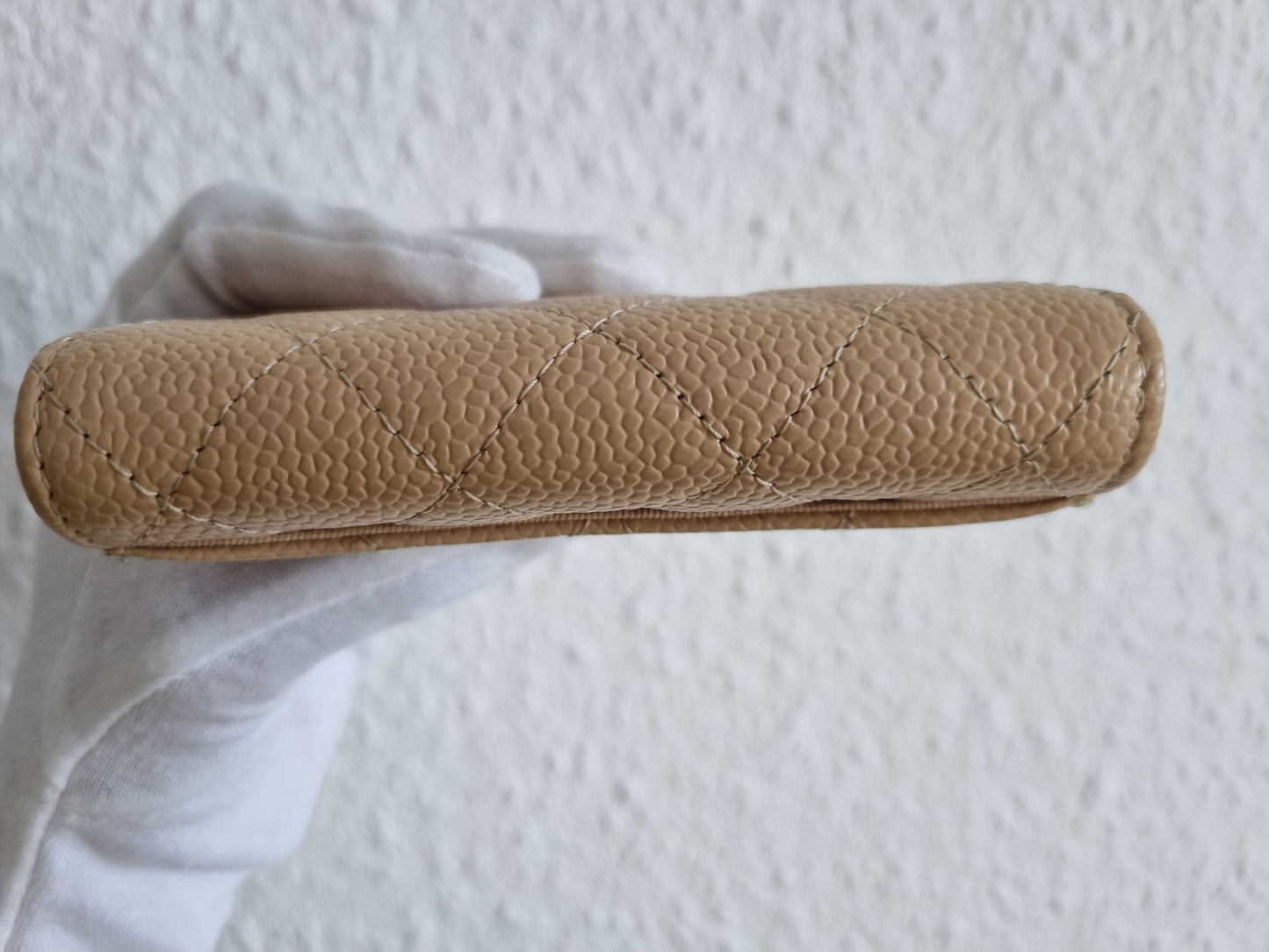 Chanel Kartenetui mit Patte - Kaviarleder - Beige - Silberne Hardware