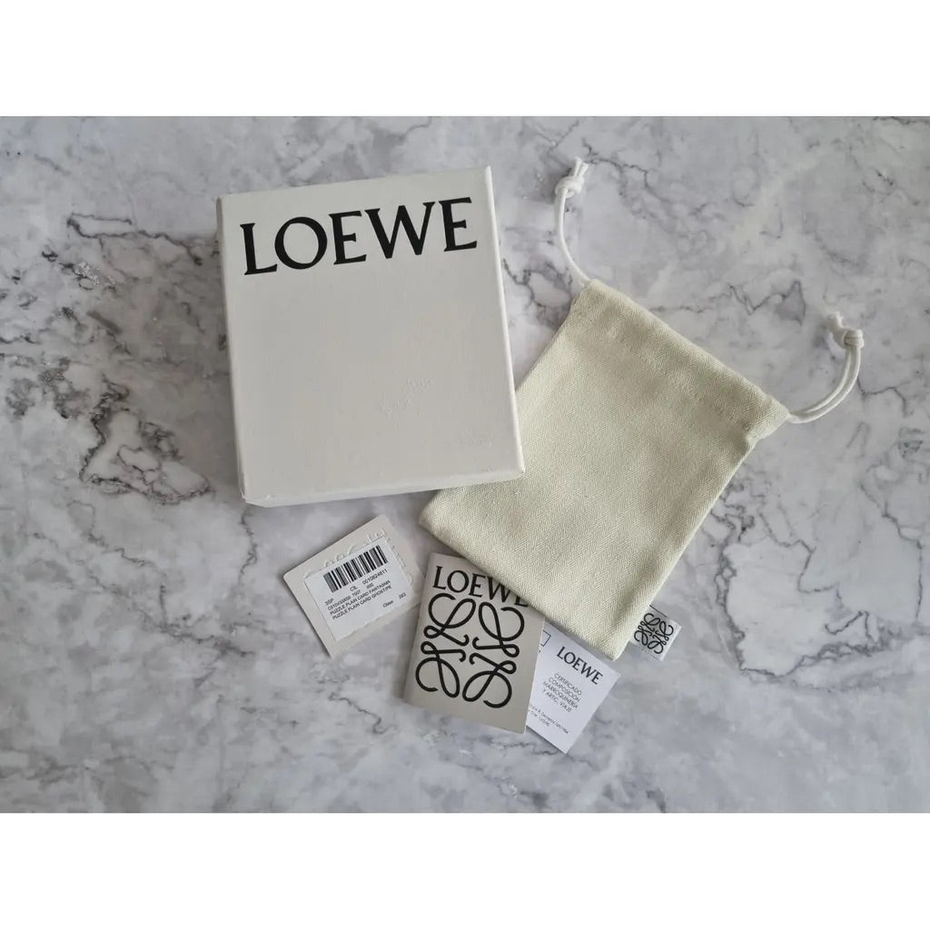 Loewe Puzzle Kartenetui/Card Holder