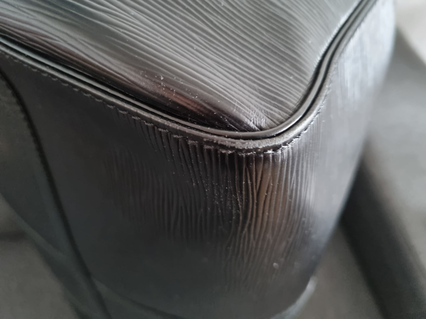 Louis Vuitton Keepall 60 Epi Leder