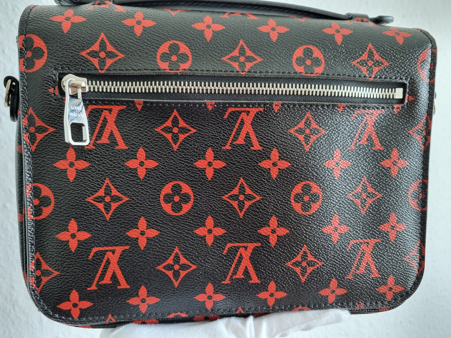 Louis Vuitton Pochette Métis Infrarouge - Limited Edition