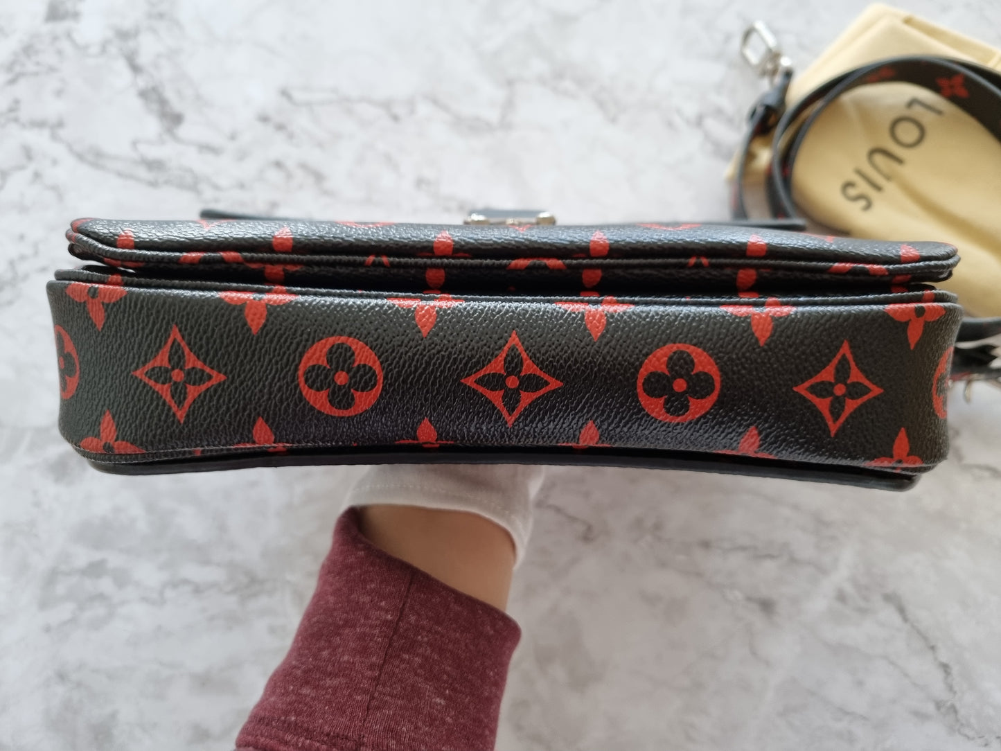 Louis Vuitton Pochette Métis Infrarouge - Limited Edition