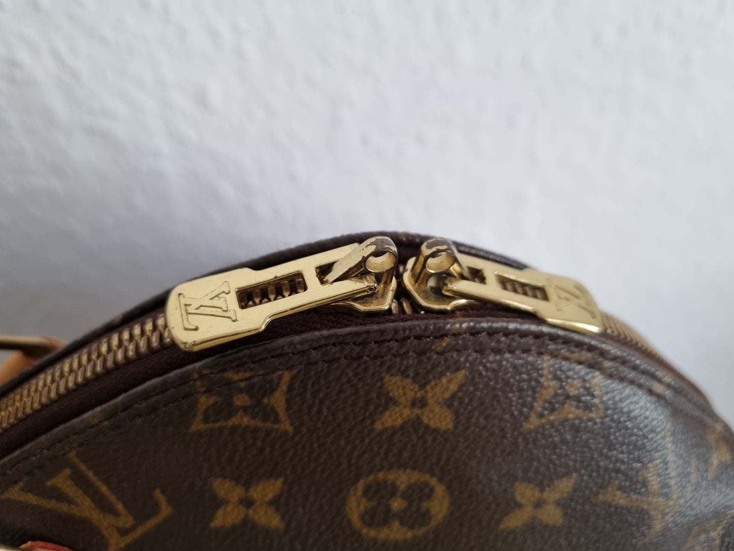 Louis Vuitton Alma Vintage PM