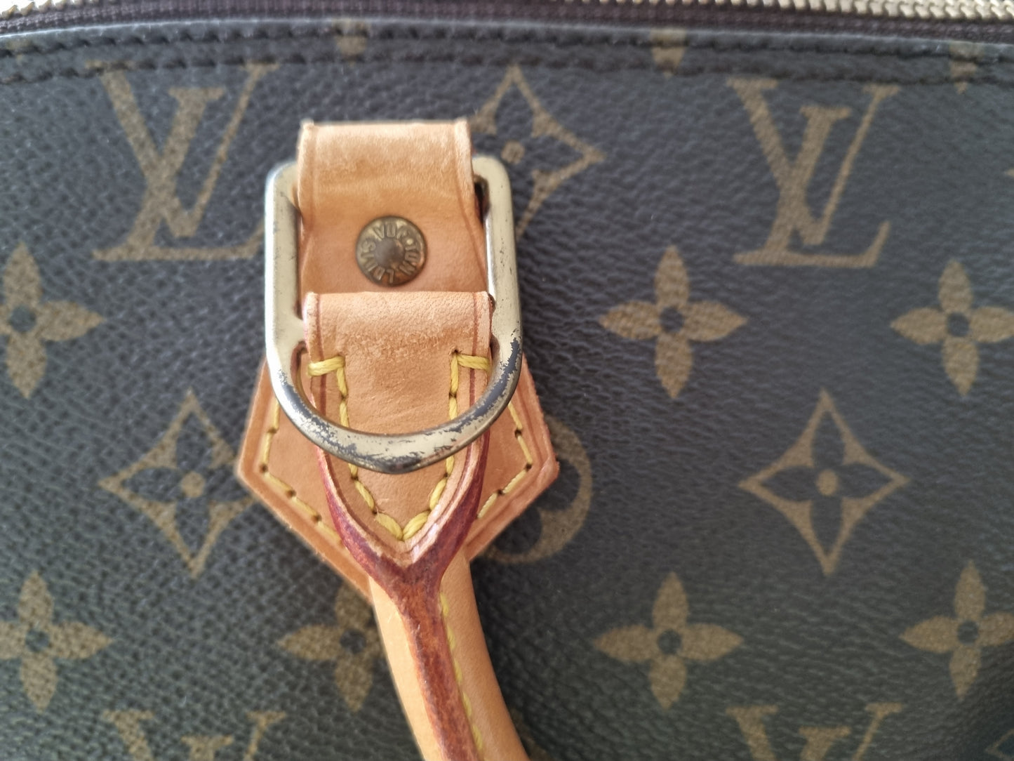 Louis Vuitton Alma Vintage PM