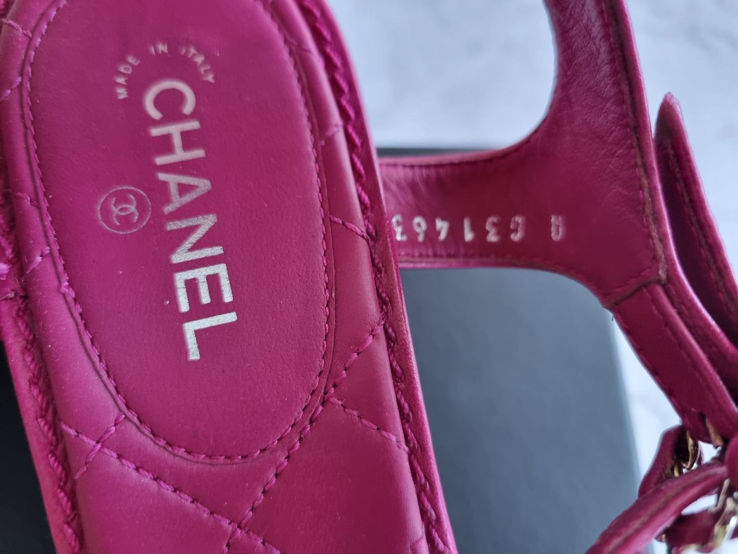 Chanel Sandalen - Größe 37C (Wide Fit)