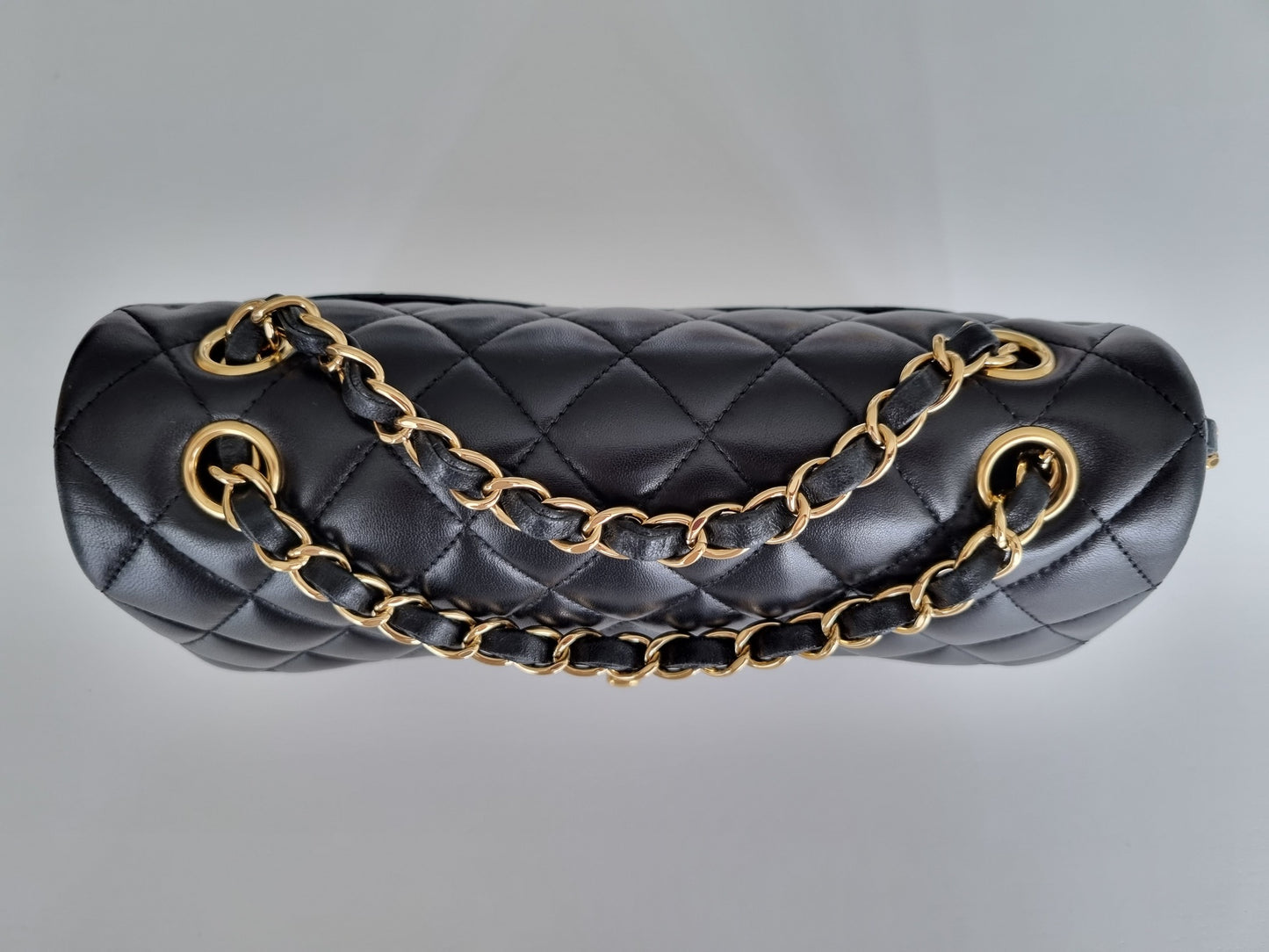 Chanel Small Classic Double Flap - Schwarz - Lammleder mit Hardware in Gold