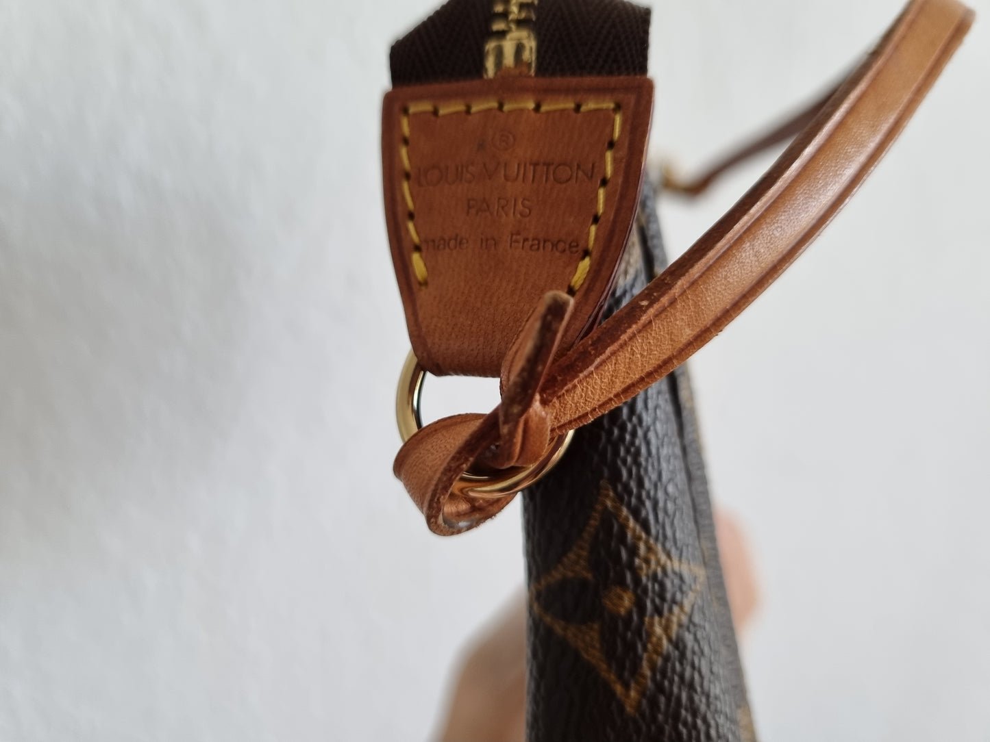 Louis Vuitton Pochette Accessoires Monogram