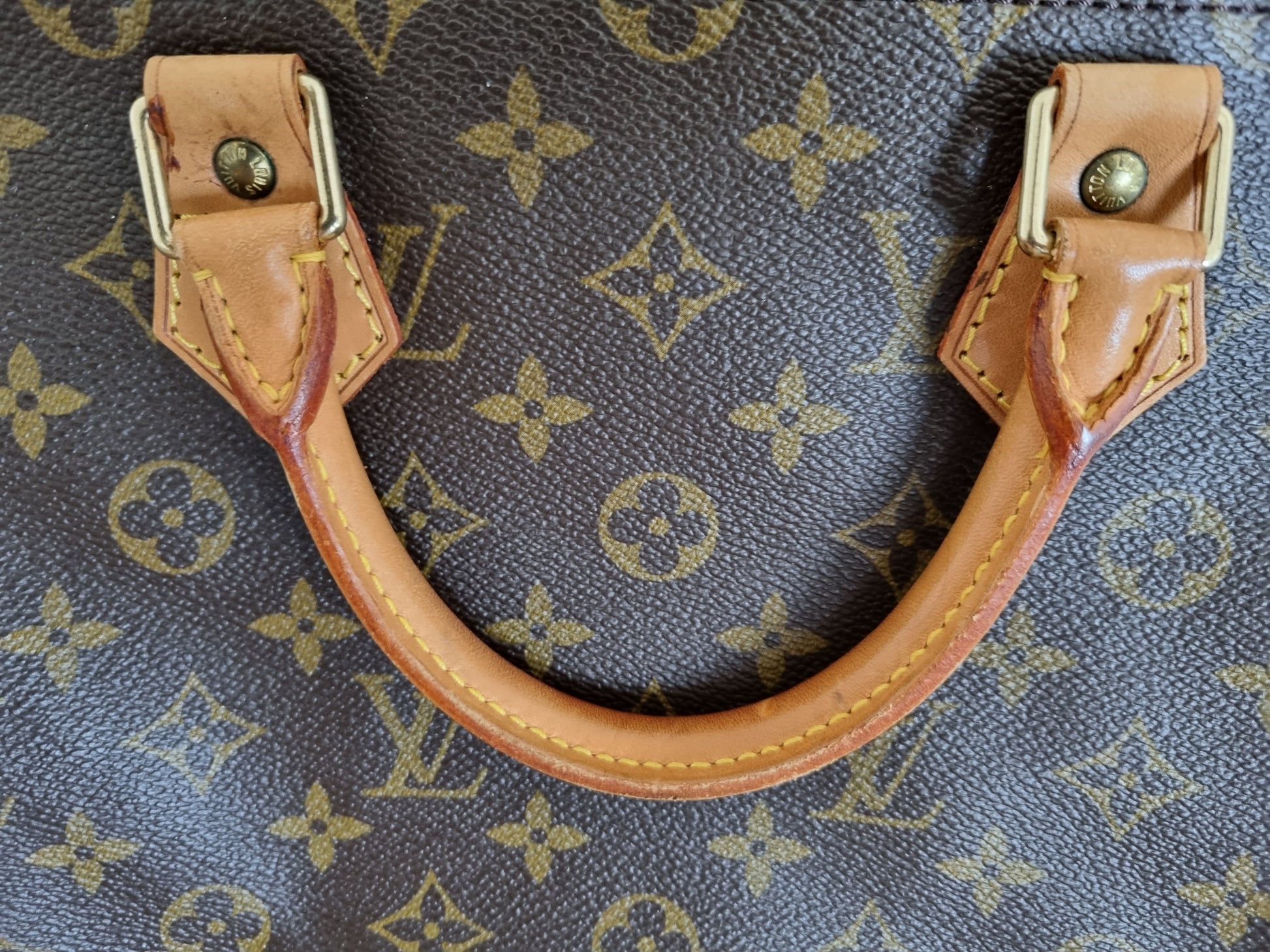 Louis Vuitton Speedy 35 Monogram bei Just One More Handbag 