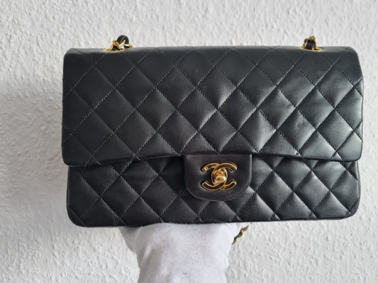 Chanel Classic Flap Medium -Vintage