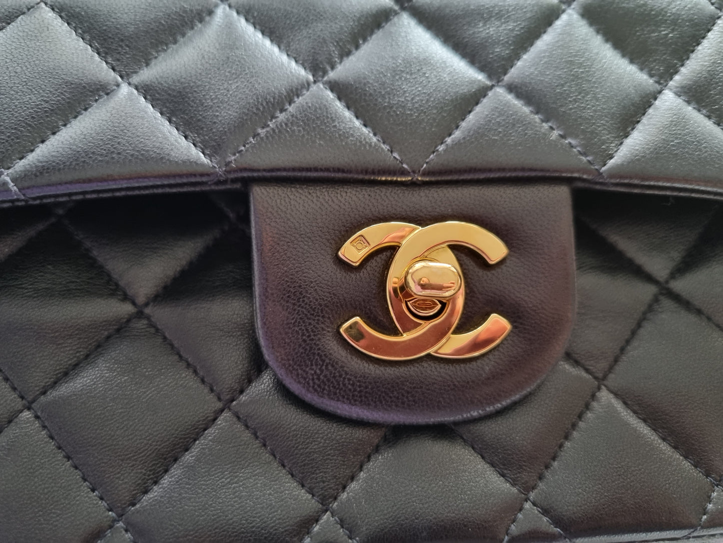 Chanel Classic Flap Medium -Vintage