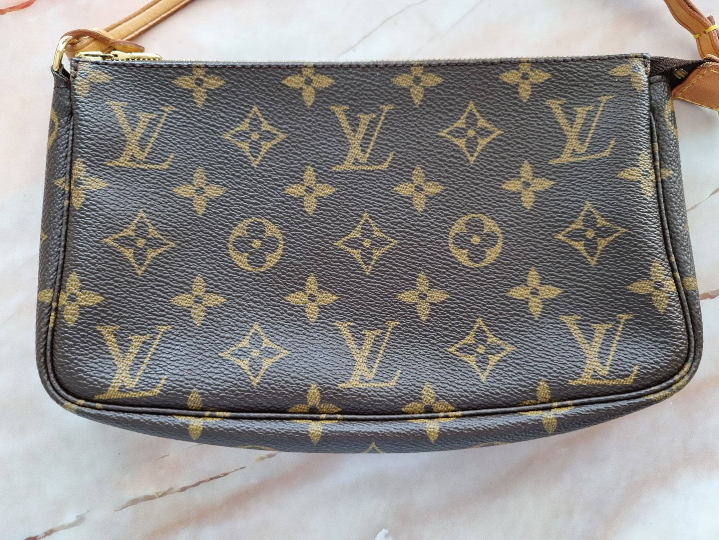 Louis Vuitton Pochette Accessoires