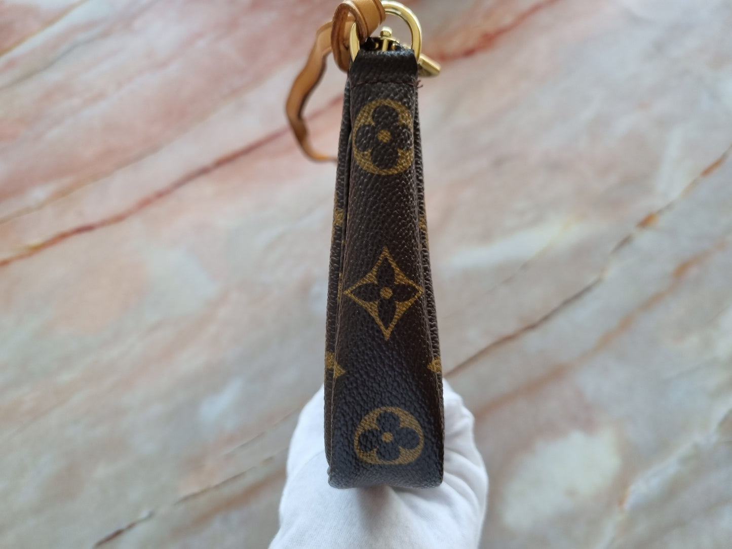 Louis Vuitton Pochette Accessoires